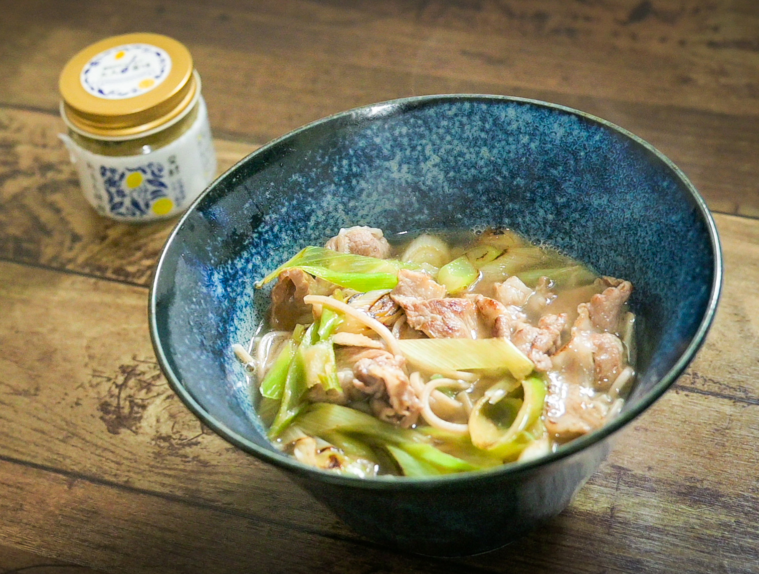 発酵れもん胡椒の肉そば
